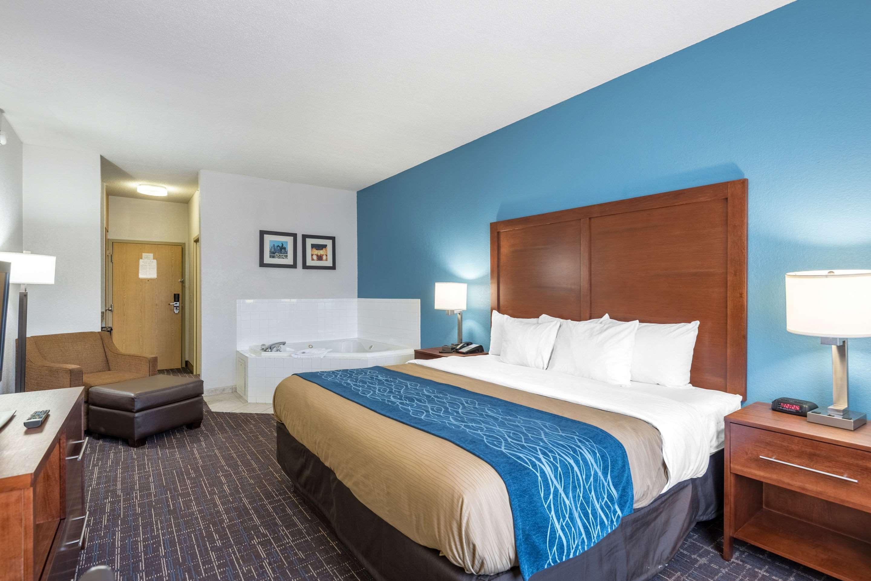Comfort Inn & Suites Lees Summit - Kansas City Lee's Summit Εξωτερικό φωτογραφία