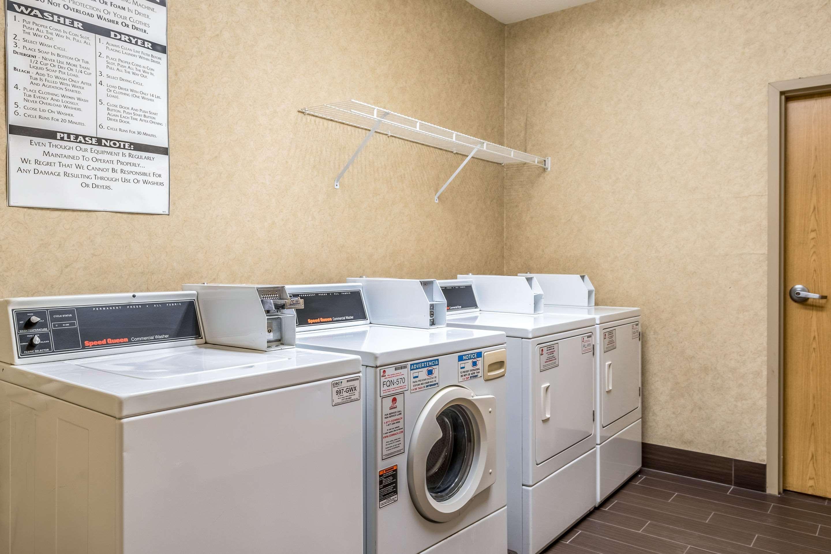 Comfort Inn & Suites Lees Summit - Kansas City Lee's Summit Εξωτερικό φωτογραφία