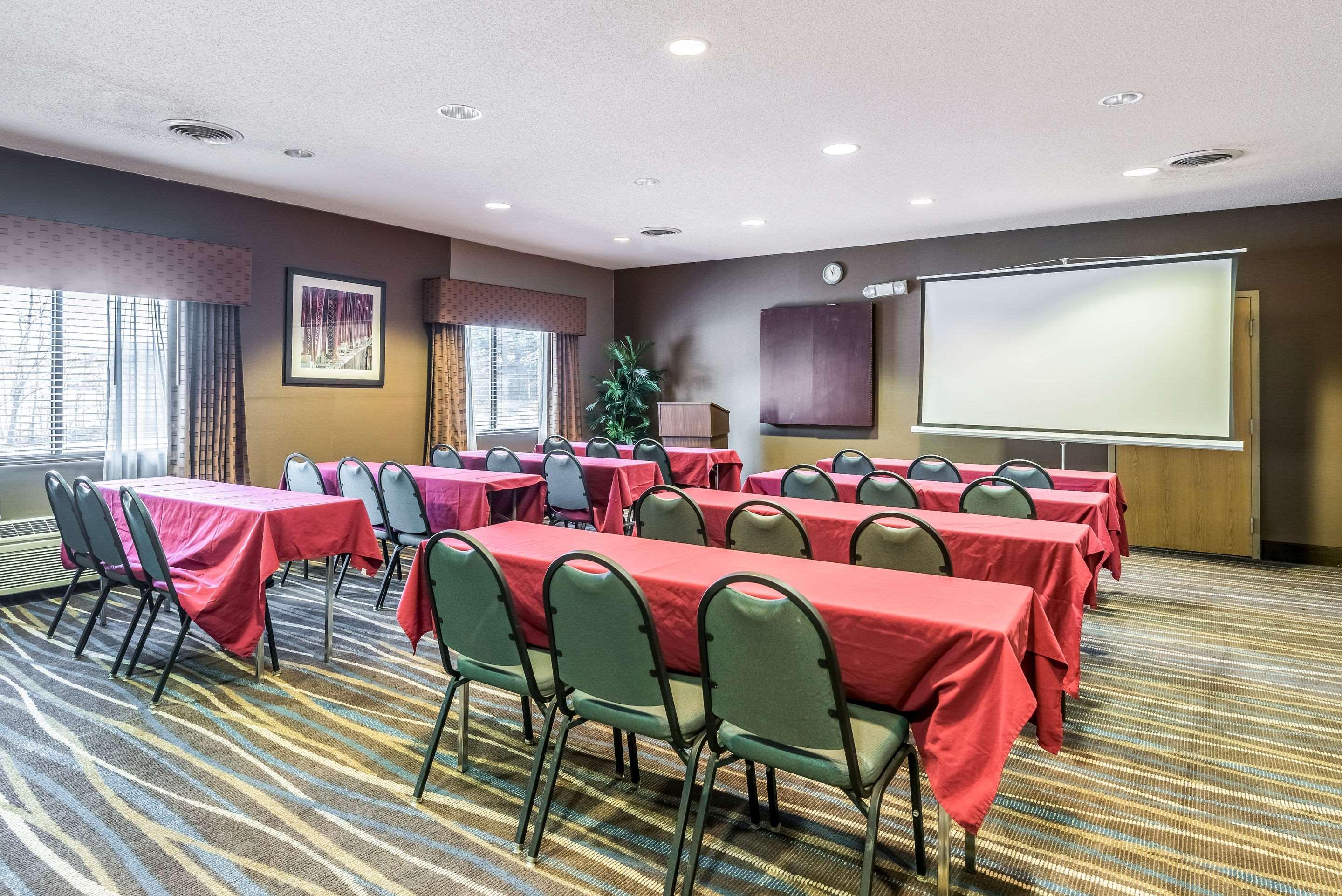 Comfort Inn & Suites Lees Summit - Kansas City Lee's Summit Εξωτερικό φωτογραφία