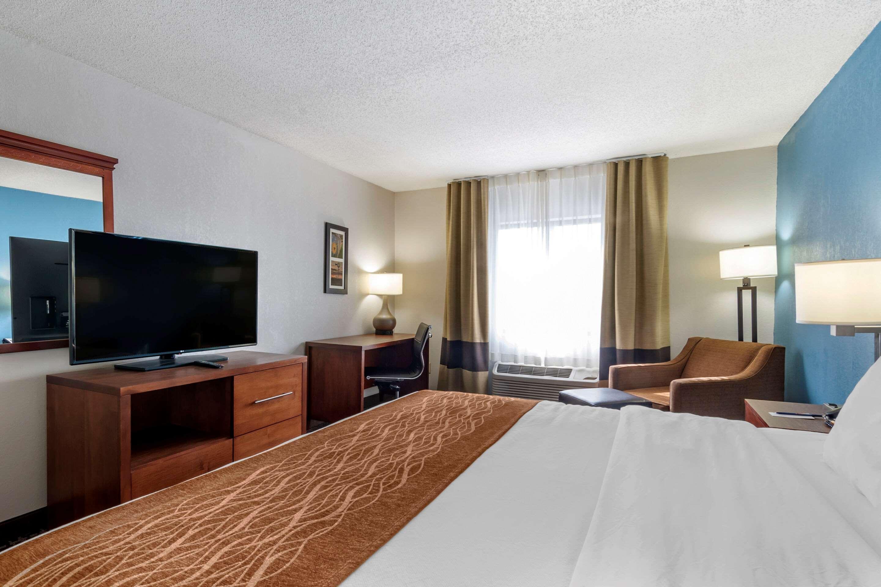 Comfort Inn & Suites Lees Summit - Kansas City Lee's Summit Εξωτερικό φωτογραφία