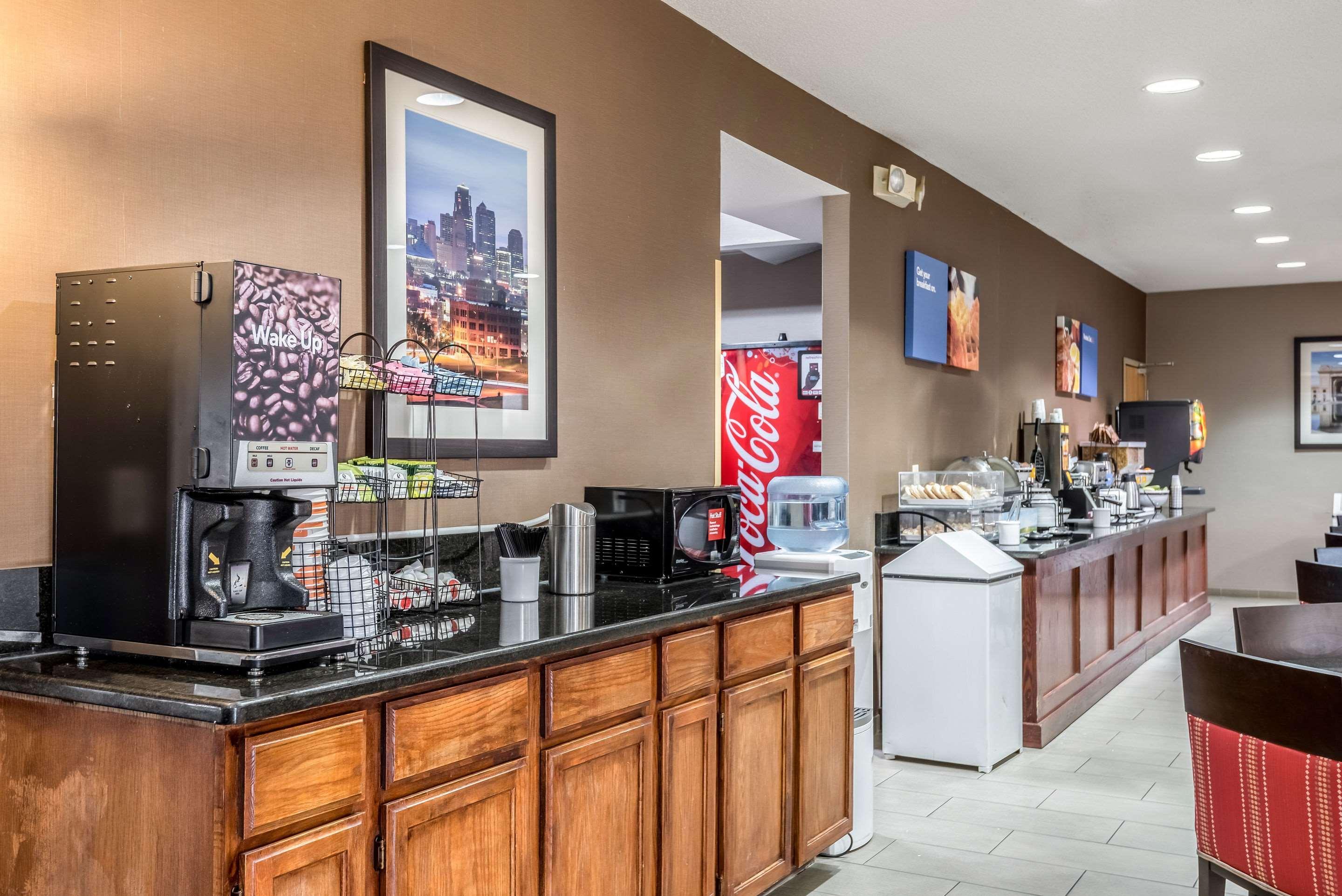 Comfort Inn & Suites Lees Summit - Kansas City Lee's Summit Εξωτερικό φωτογραφία